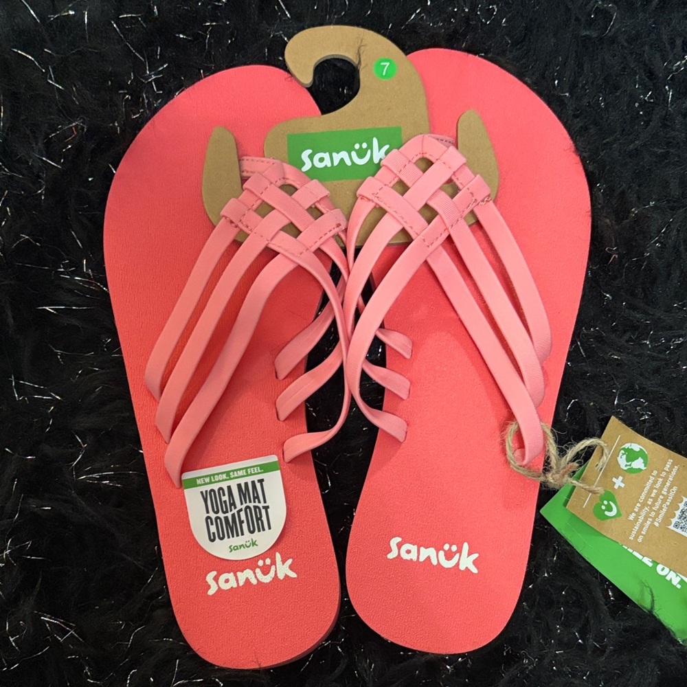 Sanuk Coral Pink Strappy Yoga Mat Comfort Flip Flops
